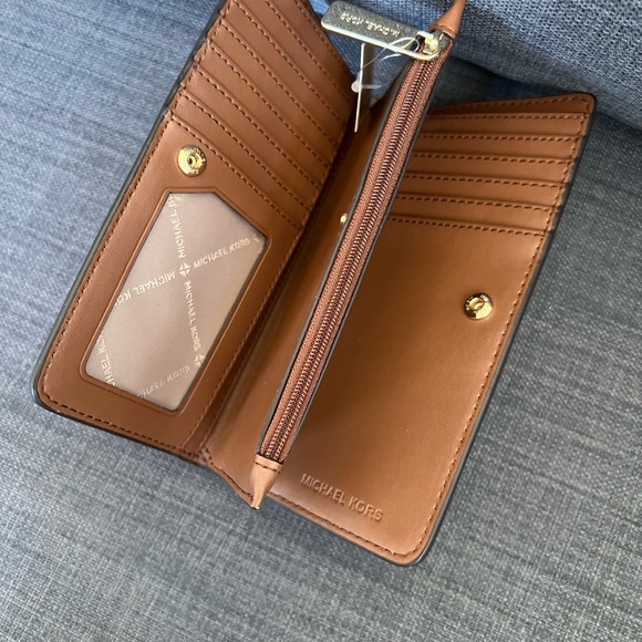 NWT MICHAEL KORS JET SET LARGE TOP ZIP CONTINENTAL WALLET - Picture 6 of 10